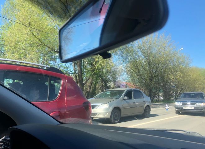 В Рязани образовалась пробка из-за массового ДТП на Михайловском шоссе