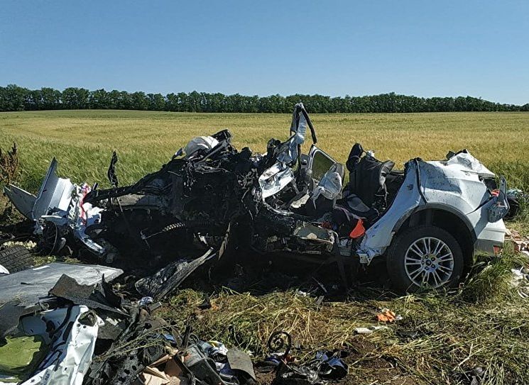В ДТП на трассе М4 в Ростовской области погибли пять человек