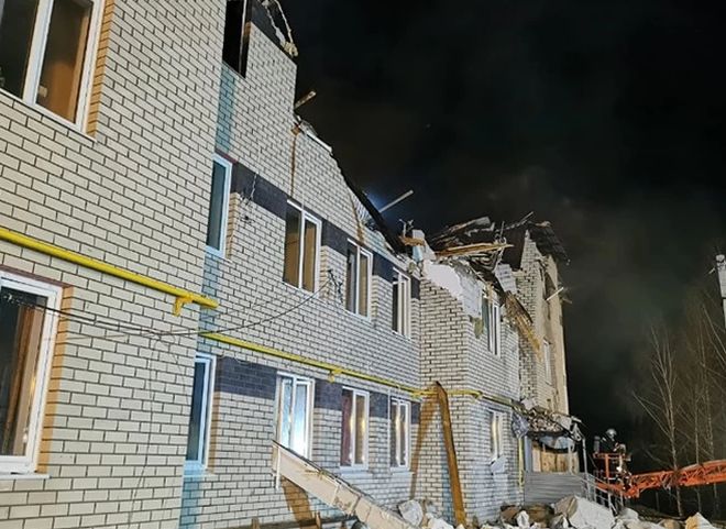 Под завалами взорвавшегося дома в Нижегородской области нашли тело младенца