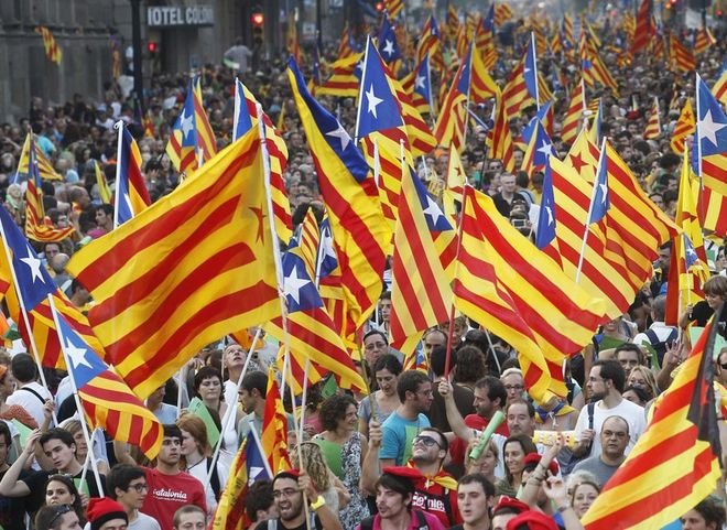Глава Каталонии объявит о независимости от Испании в ближайшие дни‍