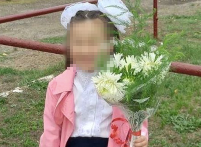 В Хакасии семья восьмилетней девочки обвиняет врачей в ее смерти