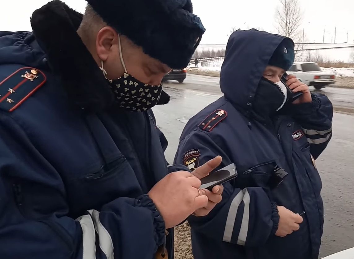 Рязанского активиста Юрия Богомолова задержали гаишники
