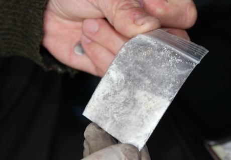 В Скопине полицейские изъяли синтетические наркотики