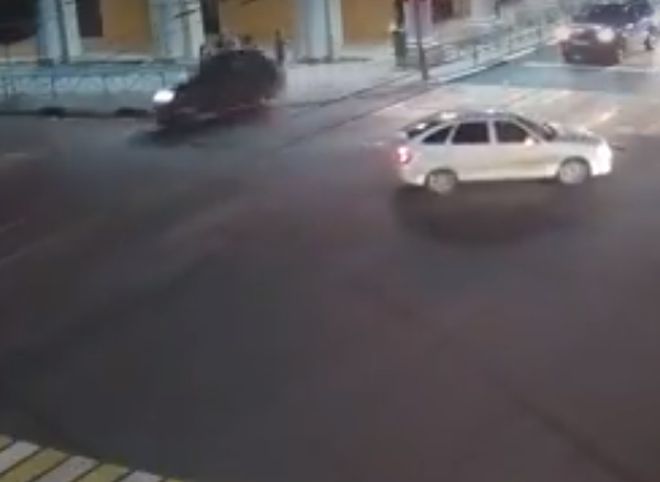 Момент ДТП в центре Рязани попал на видео