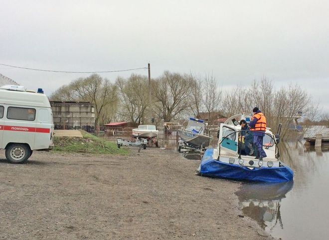 Рязанские спасатели эвакуировали из Заокского травмированную женщину