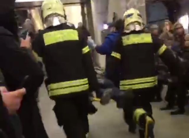 20-летний студент упал на пути в московском метро