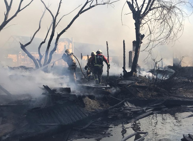 Опубликовано видео с места пожара в Дягилеве
