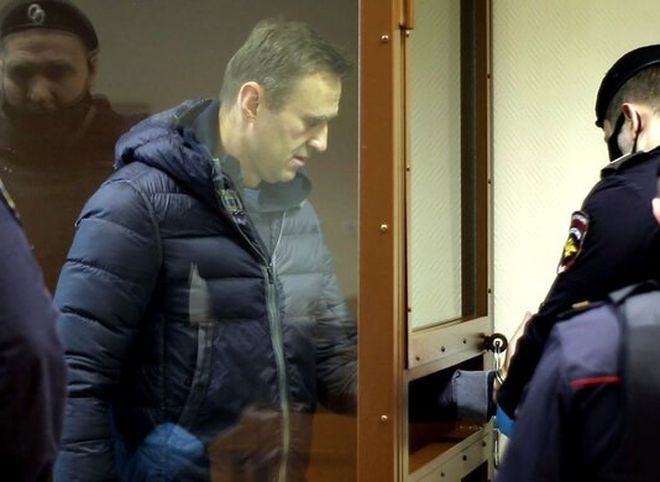 СМИ: Навального доставили в коломенскую ИК-6