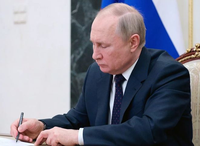Путин подписал указ о дополнительных экономических мерах