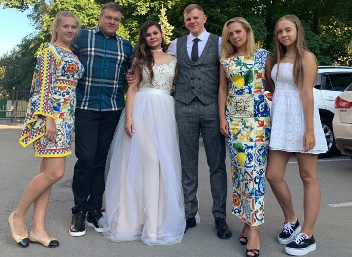 Губернатор Любимов «погулял» на свадьбе у своего подчиненного