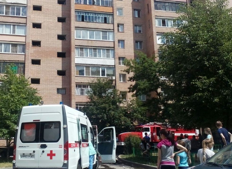 На улице Зубковой произошел пожар в многоэтажке