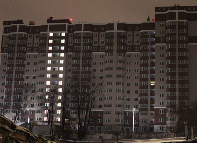 В многоэтажке на улице Пугачева горел лифт