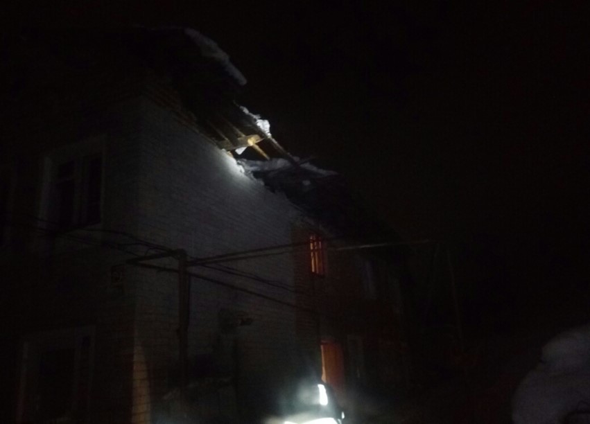 В МЧС рассказали подробности обрушения крыши дома в Касимове
