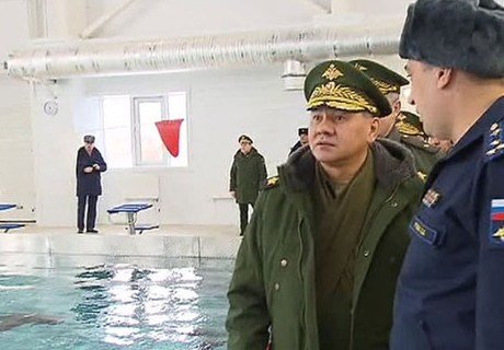Шойгу высказал претензии к снаряжению боевых пловцов (видео)