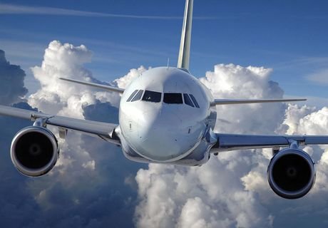 Авиакомпании РФ сократили перевозки пассажиров на 2,7%