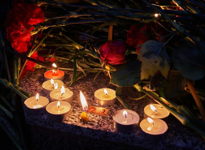Власти Крыма выплатят по 1 млн рублей семьям погибших в Керчи