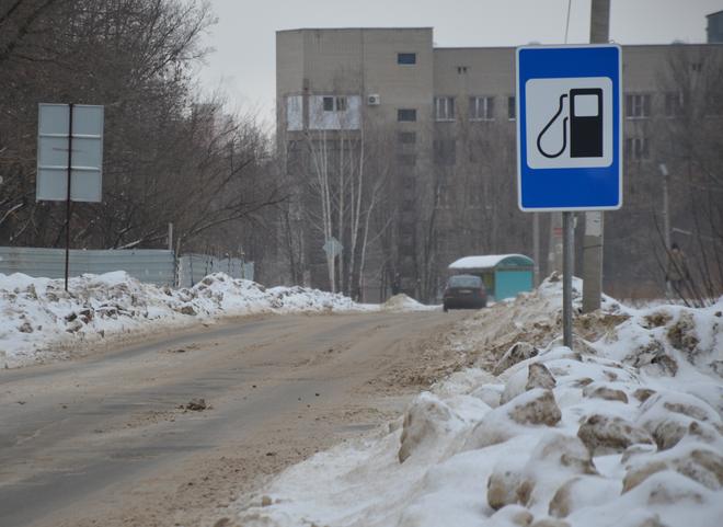 Эксперт рассказал, в каком случае бензин подорожает до 100 рублей за литр