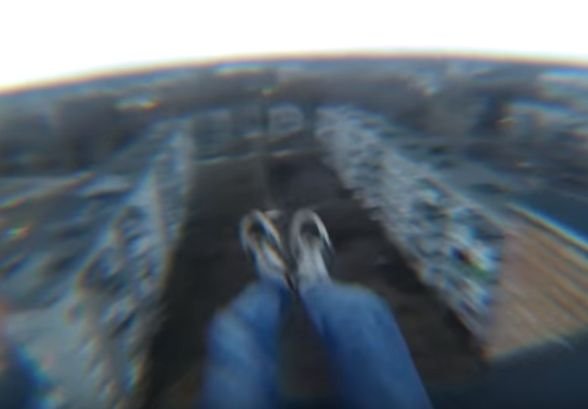 Рязанские подростки устроили опасную видеосессию на крыше