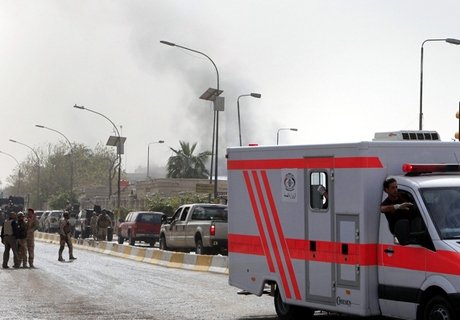 При взрыве на блок-посту в Багдаде погибли 10 человек