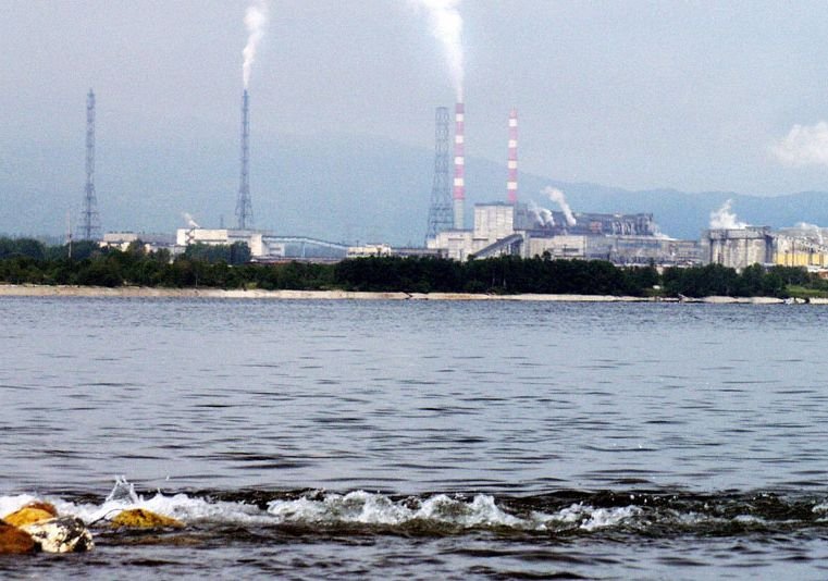 Байкальский ЦБК заподозрили в сбросе опасных веществ
