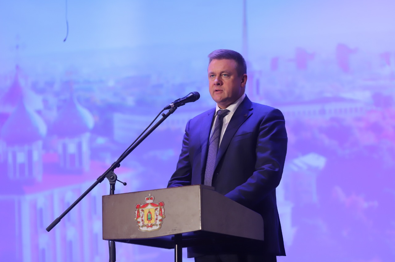 Губернатор Николай Любимов поздравил рязанцев с Днем народного единства