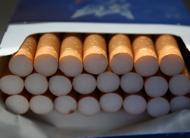 В России могут появиться «обезличенные» пачки сигарет