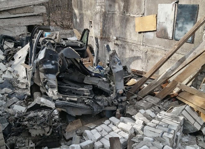 Появились фото последствий взрыва гаража на Куйбышевском шоссе