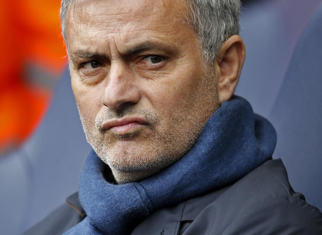Жозе Моуринью уволен с поста главного тренера «Манчестер Юнайтед»