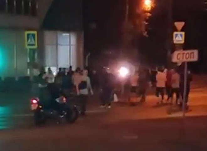 Более 100 человек доставили в полицию после драки мигрантов в Москве