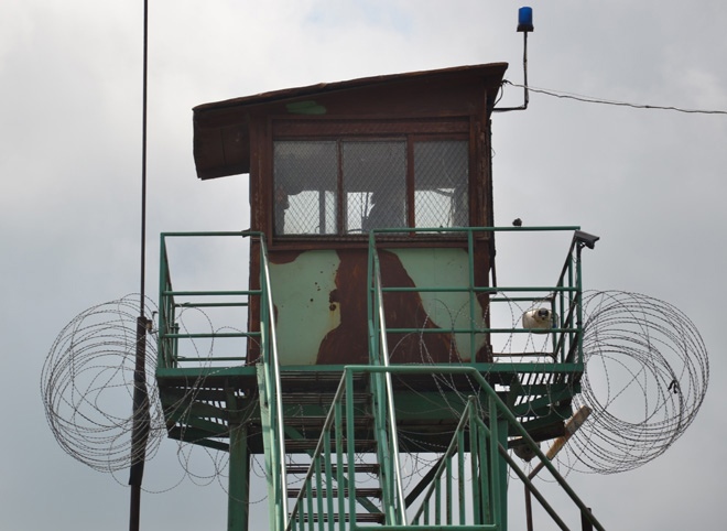 В Липецке рязанского заключенного осудят за нападение на сотрудника колонии