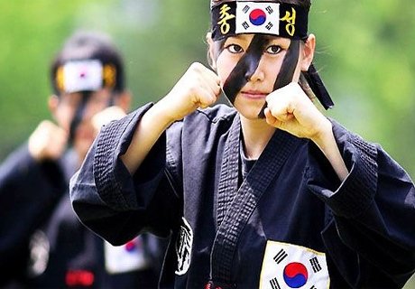 В Южной Корее впервые запретили политическую партию