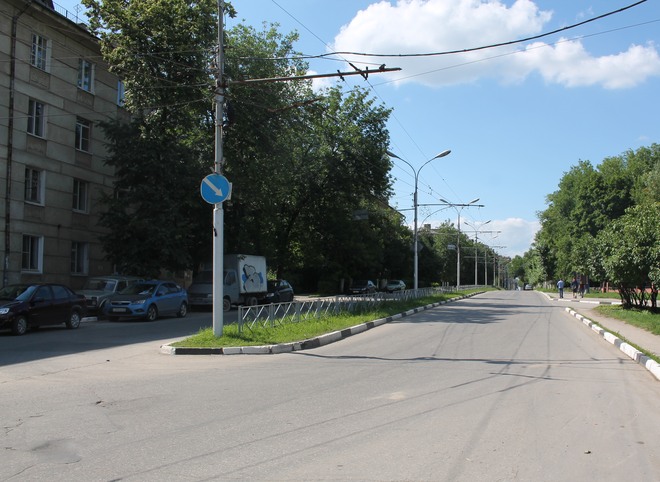 Улицу Братиславскую отремонтируют за 23 млн