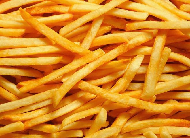 Названа главная опасность употребления картофеля фри