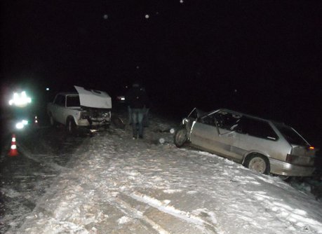 В Рязанском районе в крупном ДТП пострадали три человека