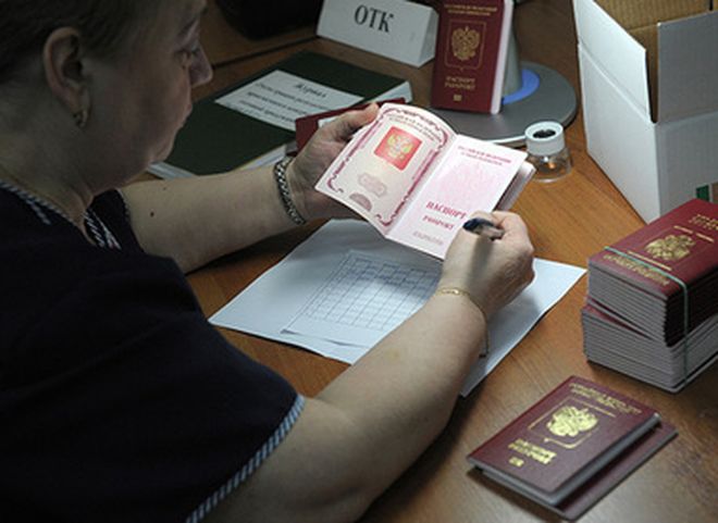 Госдума одобрила законопроект о повышении пошлин на загранпаспорта