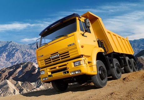 Продажи грузовиков в РФ упали на 40%