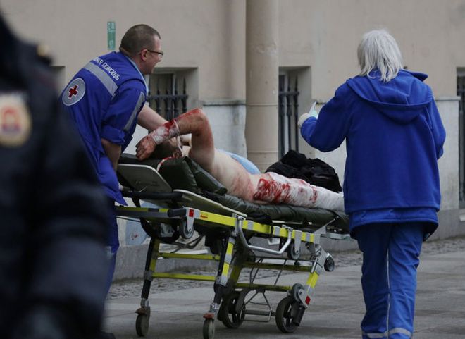 Количество пострадавших во время взрыва в Петербурге возросло до 73 человек