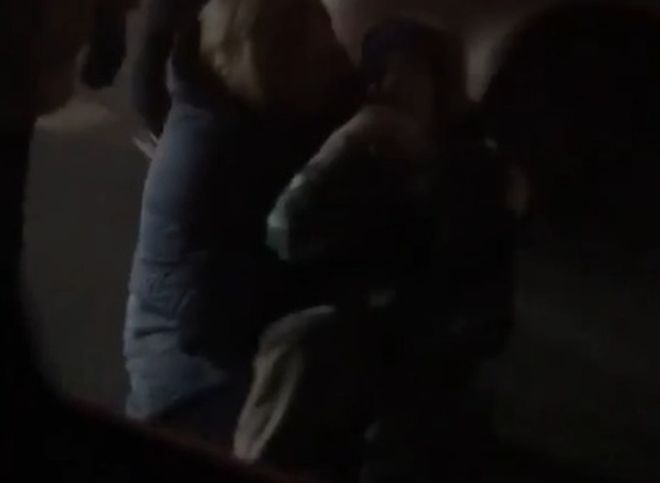 В сети появилось видео с места наезда на мать с ребенком на улице Гагарина