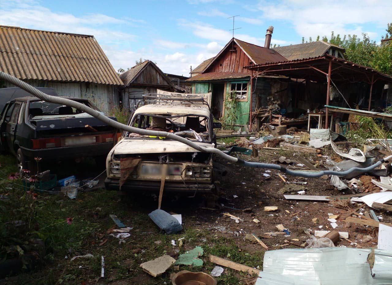 Снаряд ВСУ попал в жилой дом в Курской области