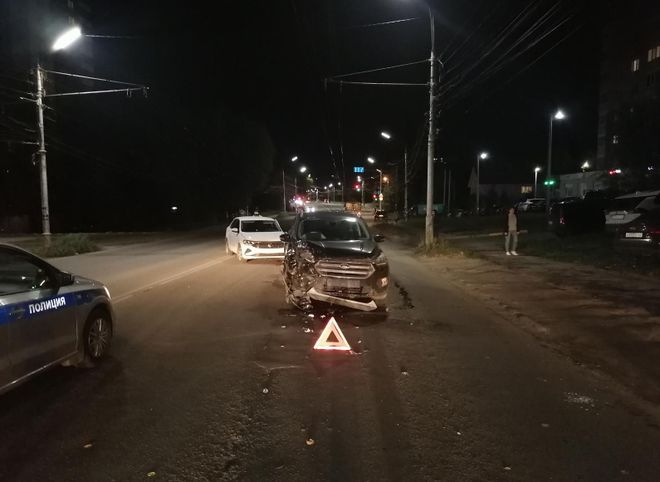 В аварии на Касимовском шоссе пострадал водитель Volkswagen