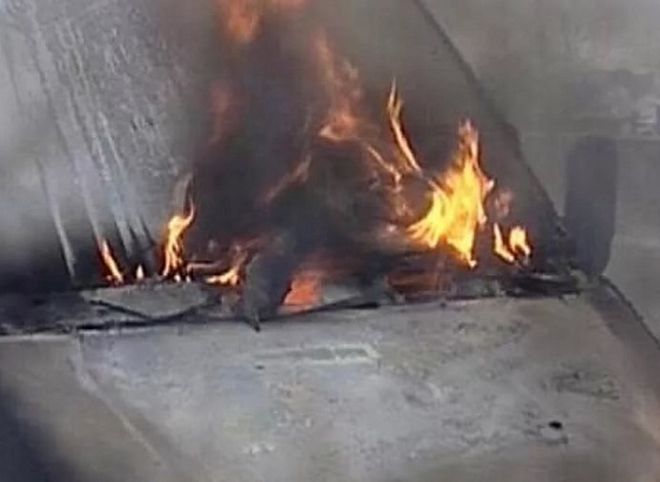 Ночью в Рязани сгорел автомобиль «Соболь»