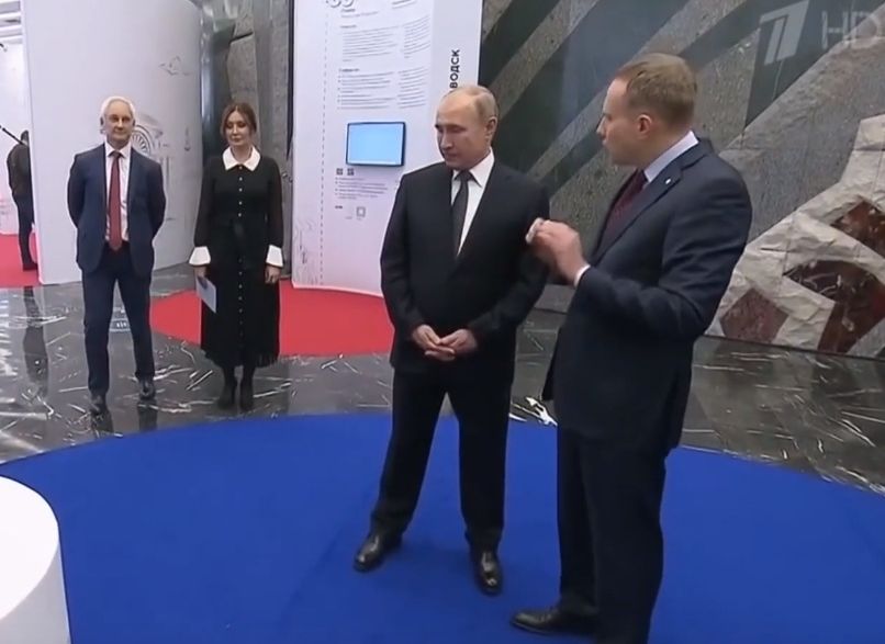 Путину показали разработанный рязанскими инженерами беспилотный трактор (видео)