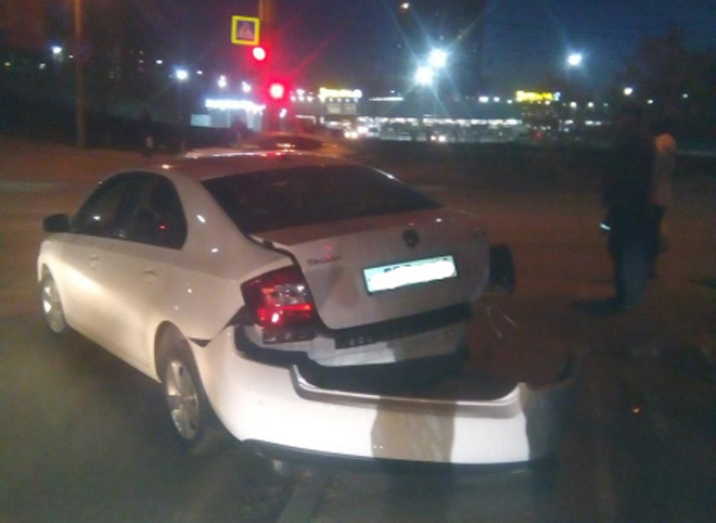 Опубликованы снимки с места аварии на Касимовском шоссе, где пострадал ребенок