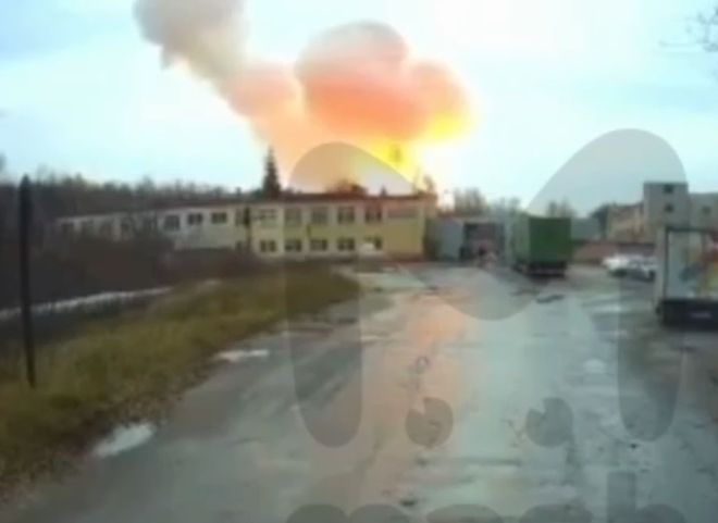 Момент взрыва на заводе «Эластик» под Шиловом попал на видео