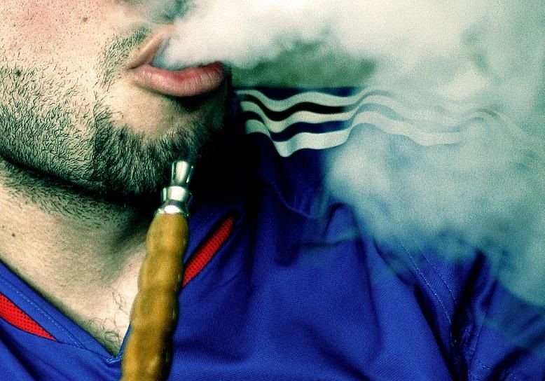 Ковалев призвал к борьбе с курительными смесями