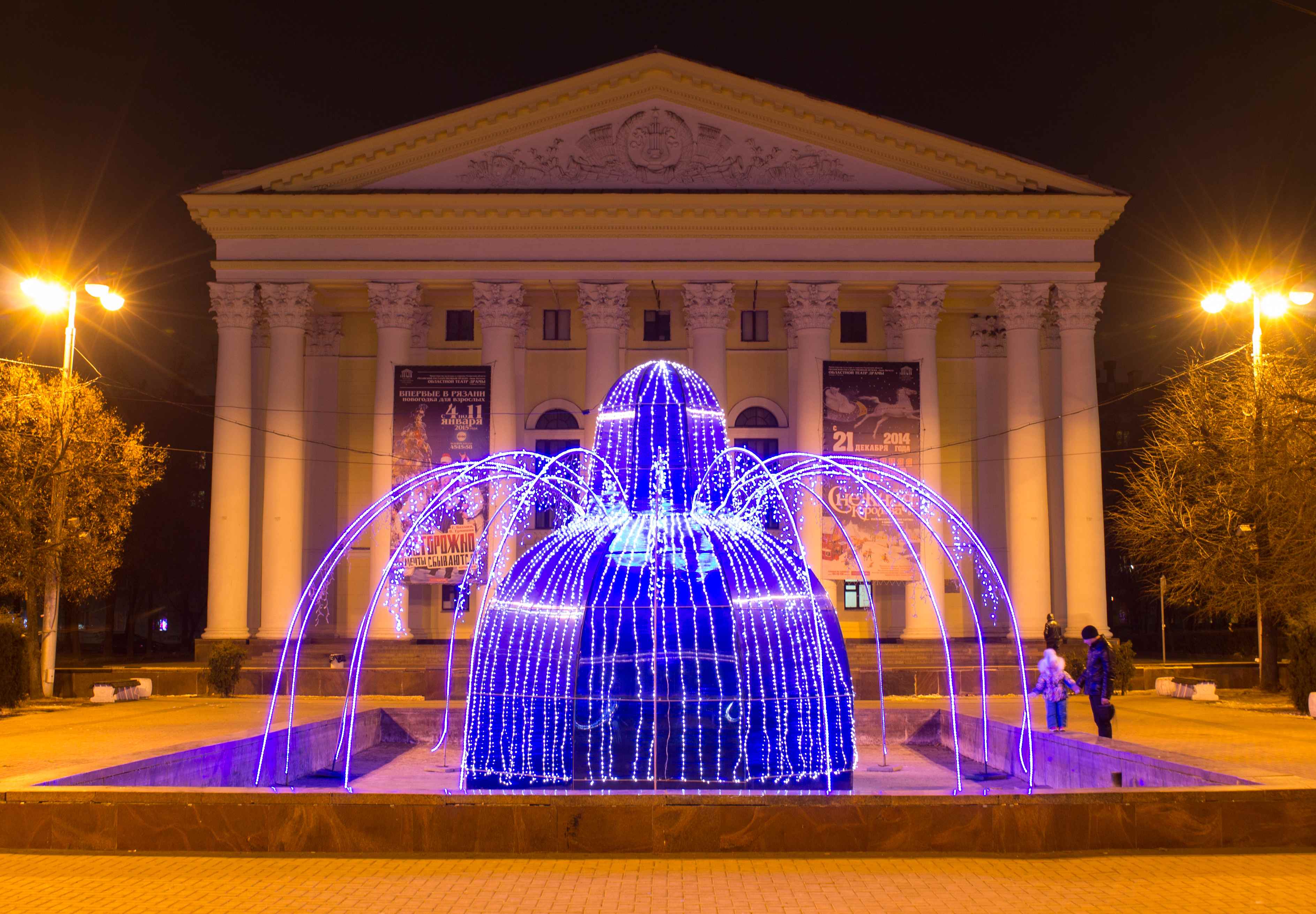 Световые фонтаны установят на Театральной и у КТ «Москва»