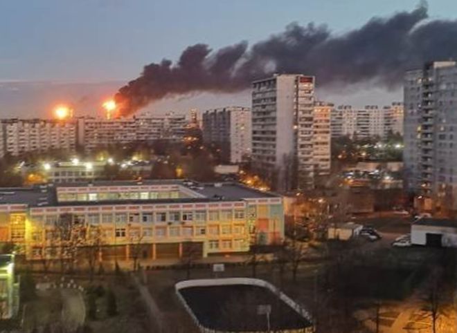 Названа возможная причина пожара на Московском НПЗ