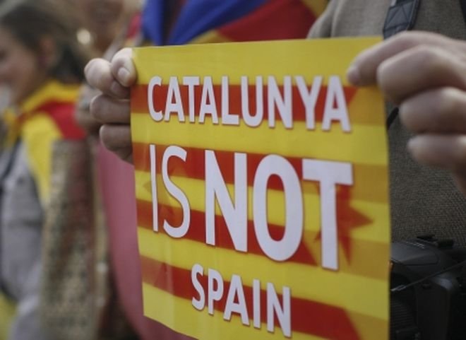 Власти Каталонии примут закон о референдуме