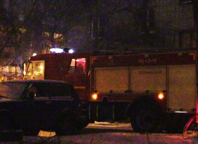 В пожаре на улице Молодцова пострадал мужчина