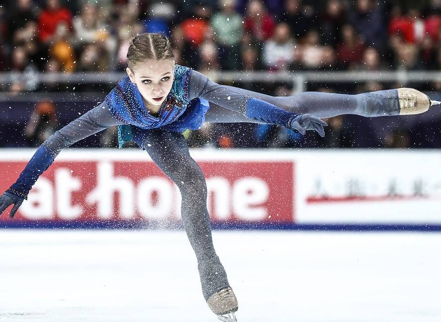 Трусова заняла третье место после короткой программы на чемпионате России